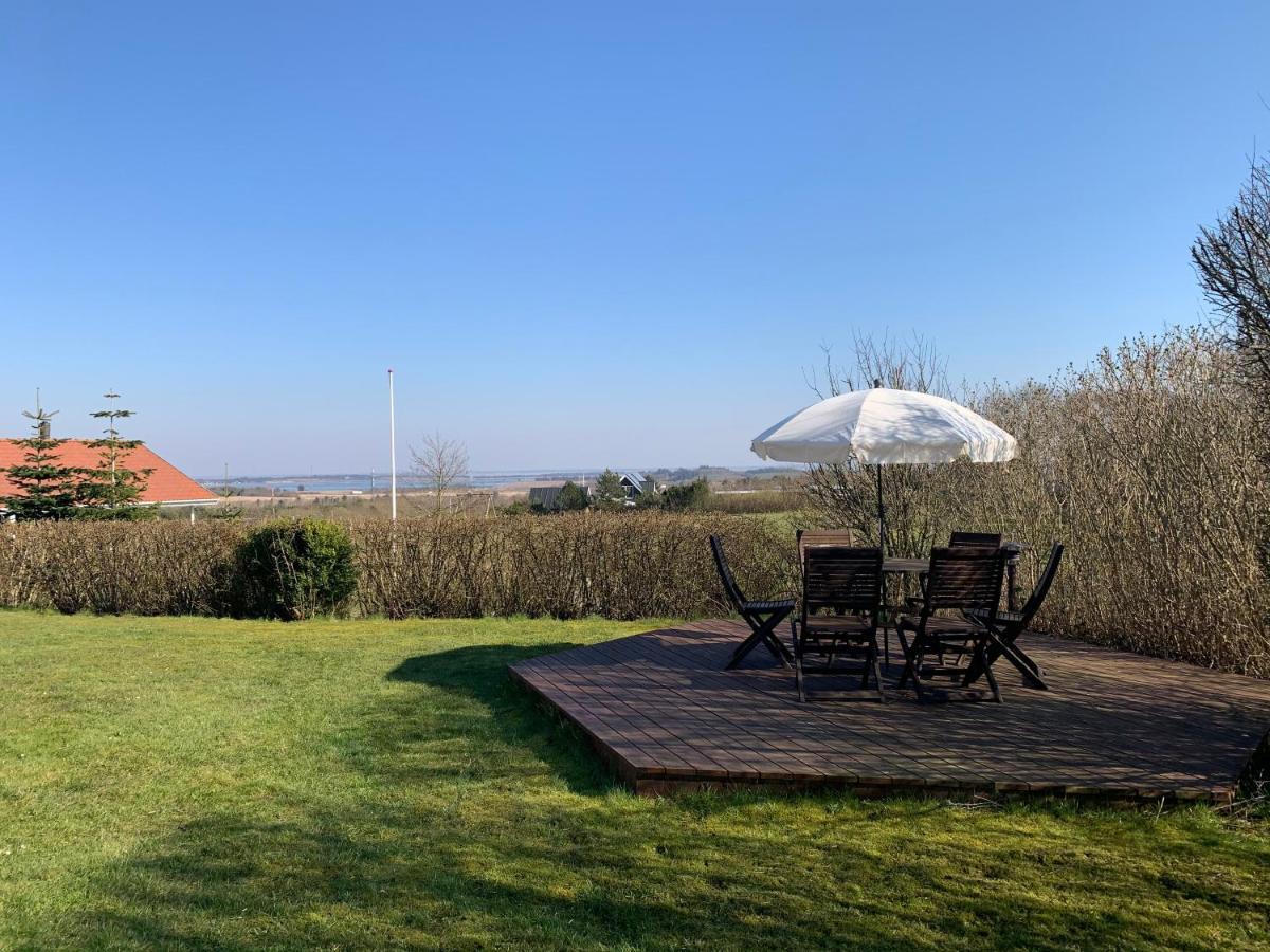 Thatched Holiday Home In Struer, Jutland With A View Exteriér fotografie